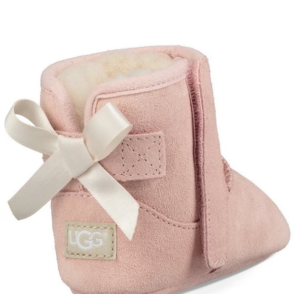 UGG Baby Girls’ Jesse Bow II Crib Shoes - Picture 8 of 8